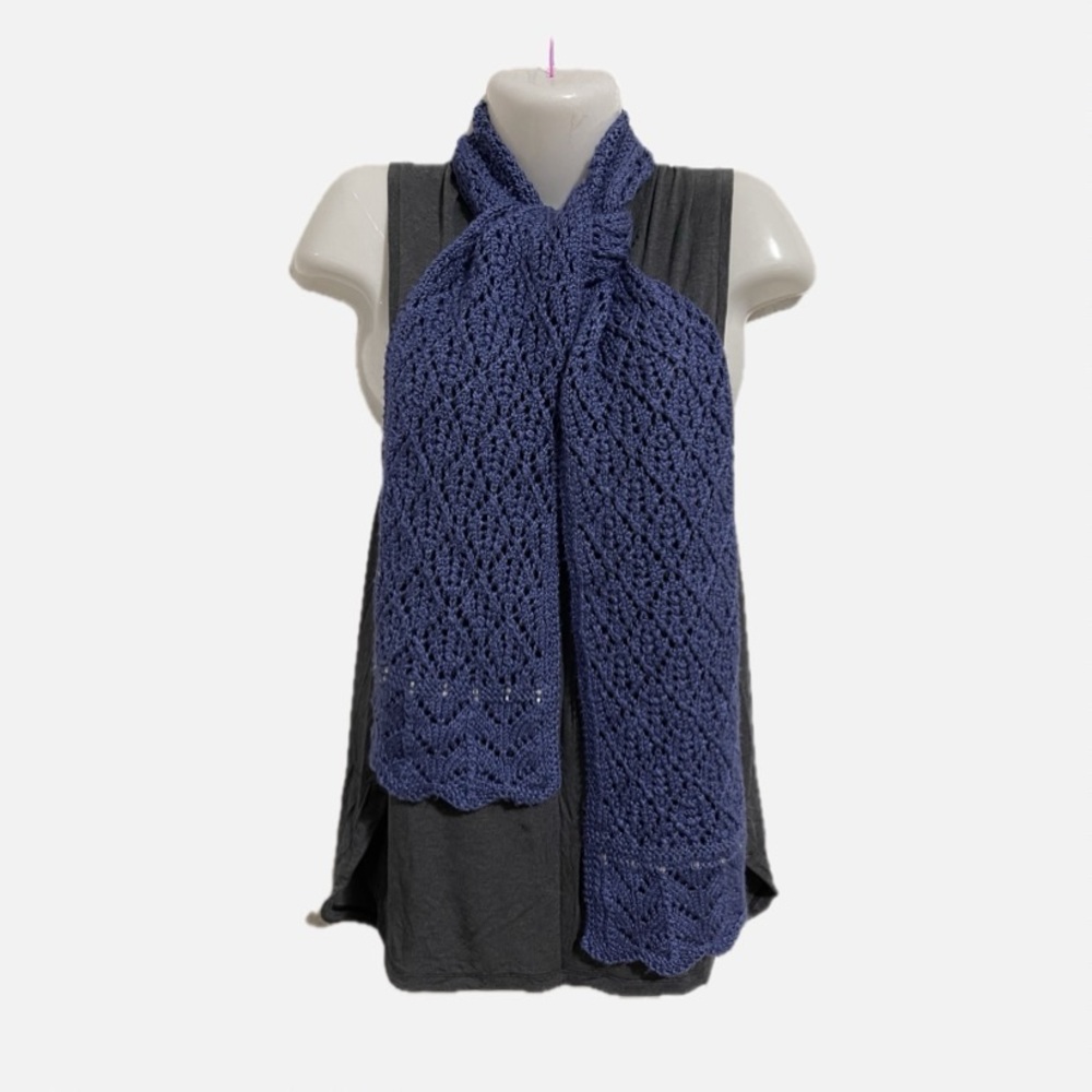 Dee’s Loominary. Hand knitted, periwinkle blue scarf with bead detail.
